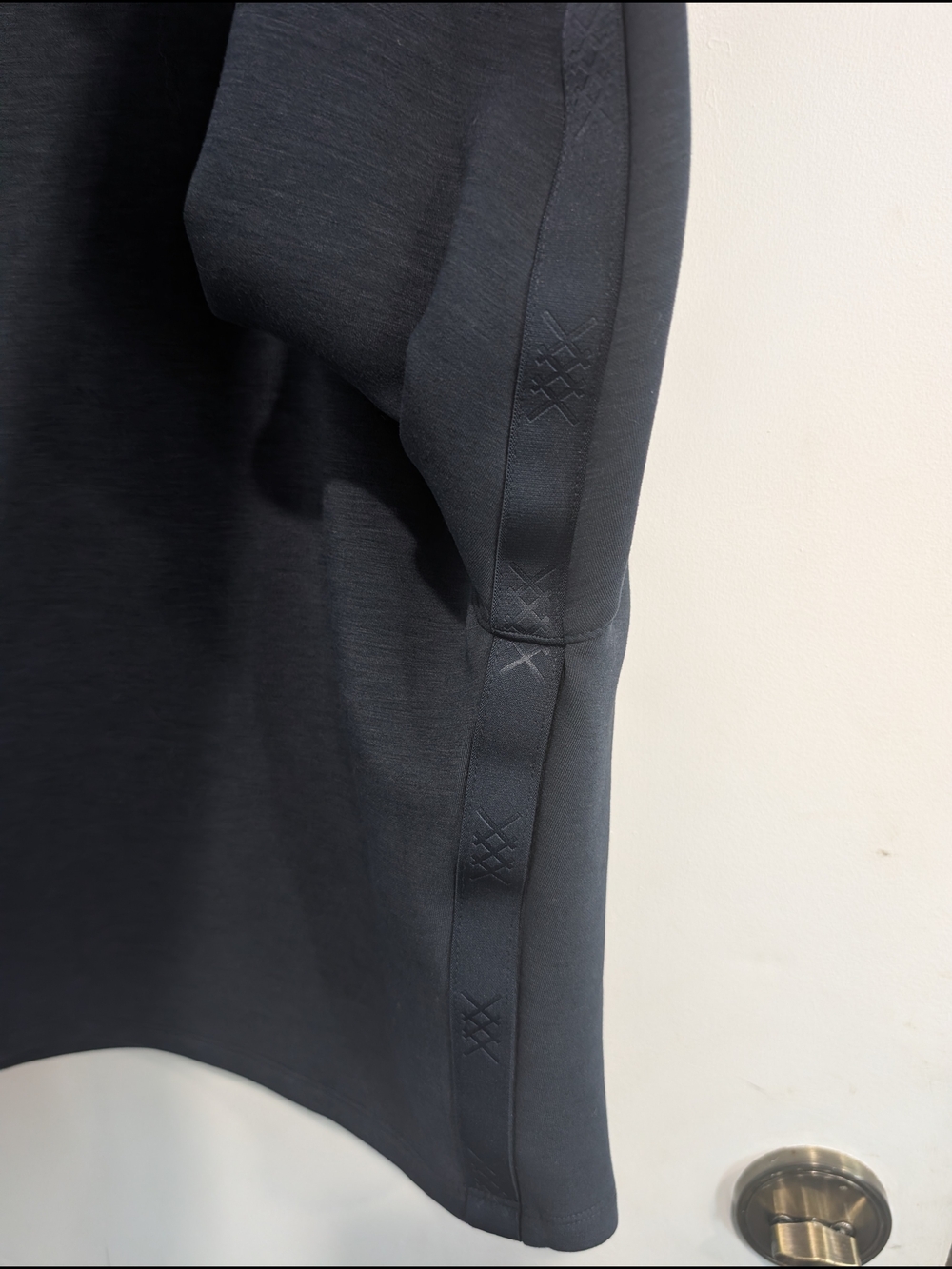 Rhone Dreamglow Mock Neck Long Sleeve Pullover Navy Blue Size Medium - Picture 8 of 9